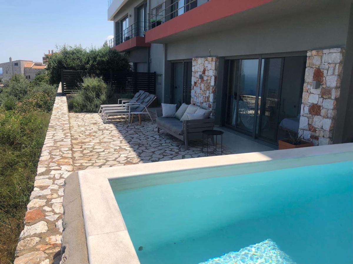 Seaview Maisonette Schinias Esterno foto